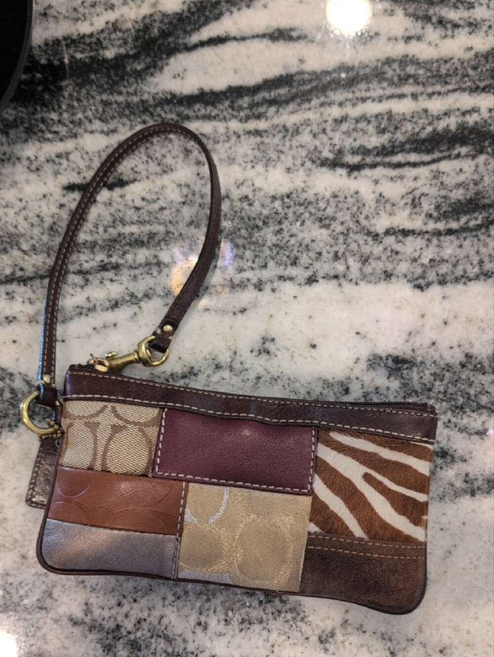 Coach Patchwork Wristlet - VINTAGE - Picture 8 of 8